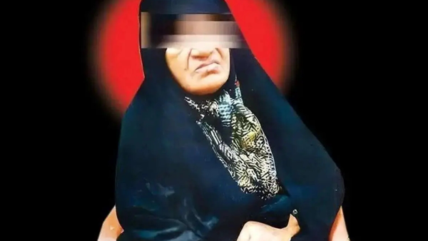سخنگوی قوه قضاییه گفت: کلثوم اکبری در خصوص ۱۰ فقره قتل عمد، به حکم قصاص نفس محکوم شده است.