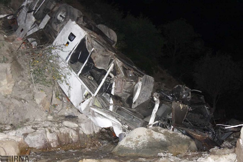 بیشتر جان‌باختگان حادثه واژگونی اتوبوس در سوادکوه گلستانی هستند