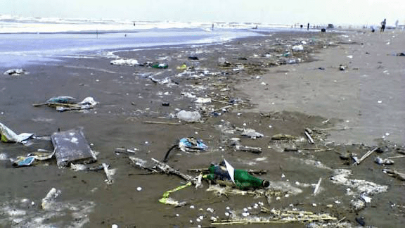 مقابله با رهاسازی پسماند در سواحل سرخرود