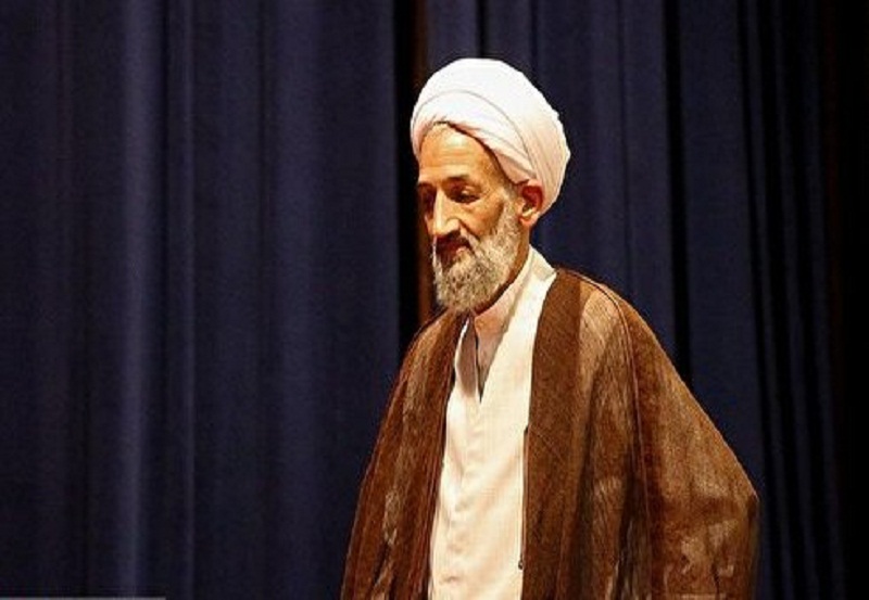 مردم مازندران در اجرای طرح فاصله‌گذاری اجتماعی همکاری کنند