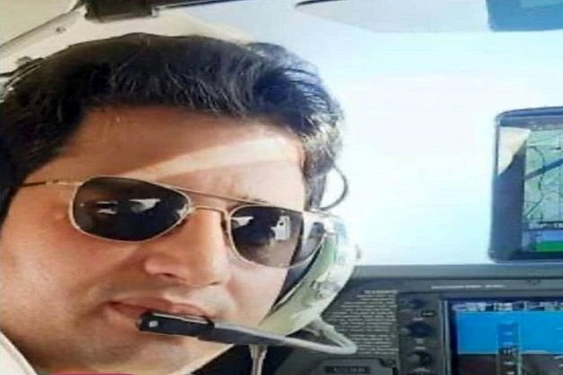 تشییع پیکر خلبان حادثه سقوط هواپیمای آموزشی در کرمانشاه