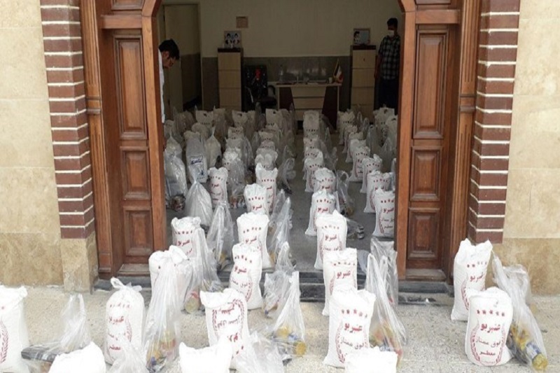 توزیع ۵۰۰ بسته غذایی بین خانواده‌های آسیب‌دیده کرونا در مازندران