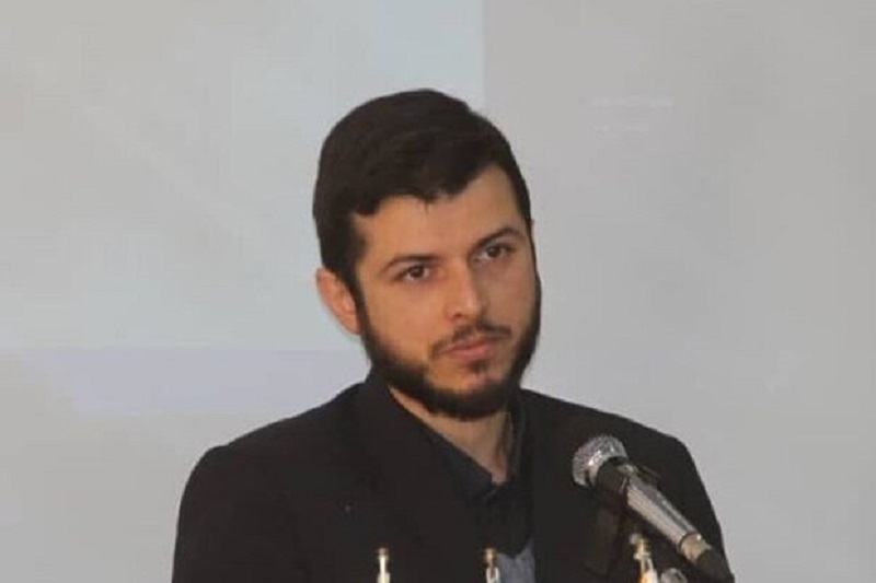 وضعیت نابسامان شوراها و شهرداری ها محصول غفلت و ملاحظه کاری است