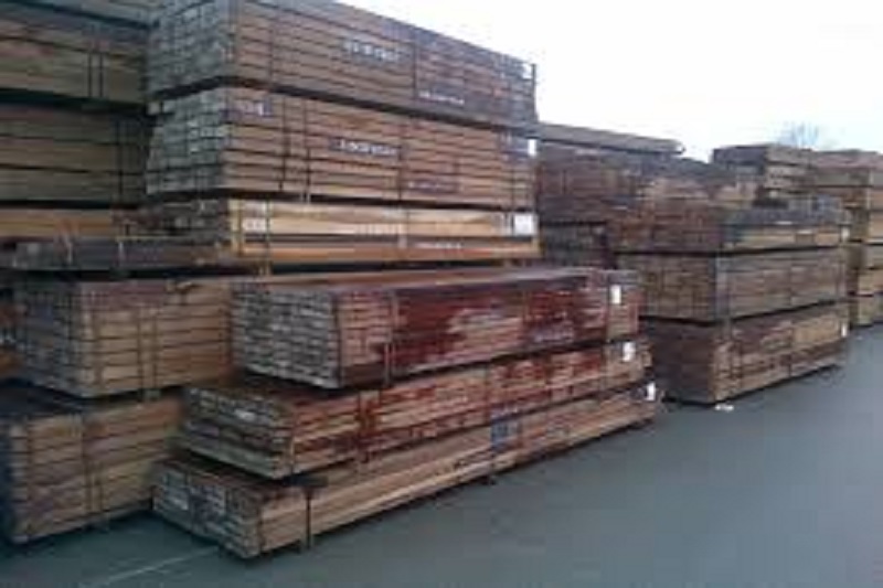 واردات ۱۰ میلیون دلاری چوب به مازندران