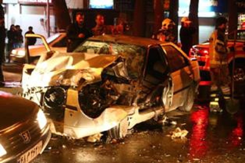 ۵کشته و زخمی در اثر برخورد دو خودرو در غرب مازندران