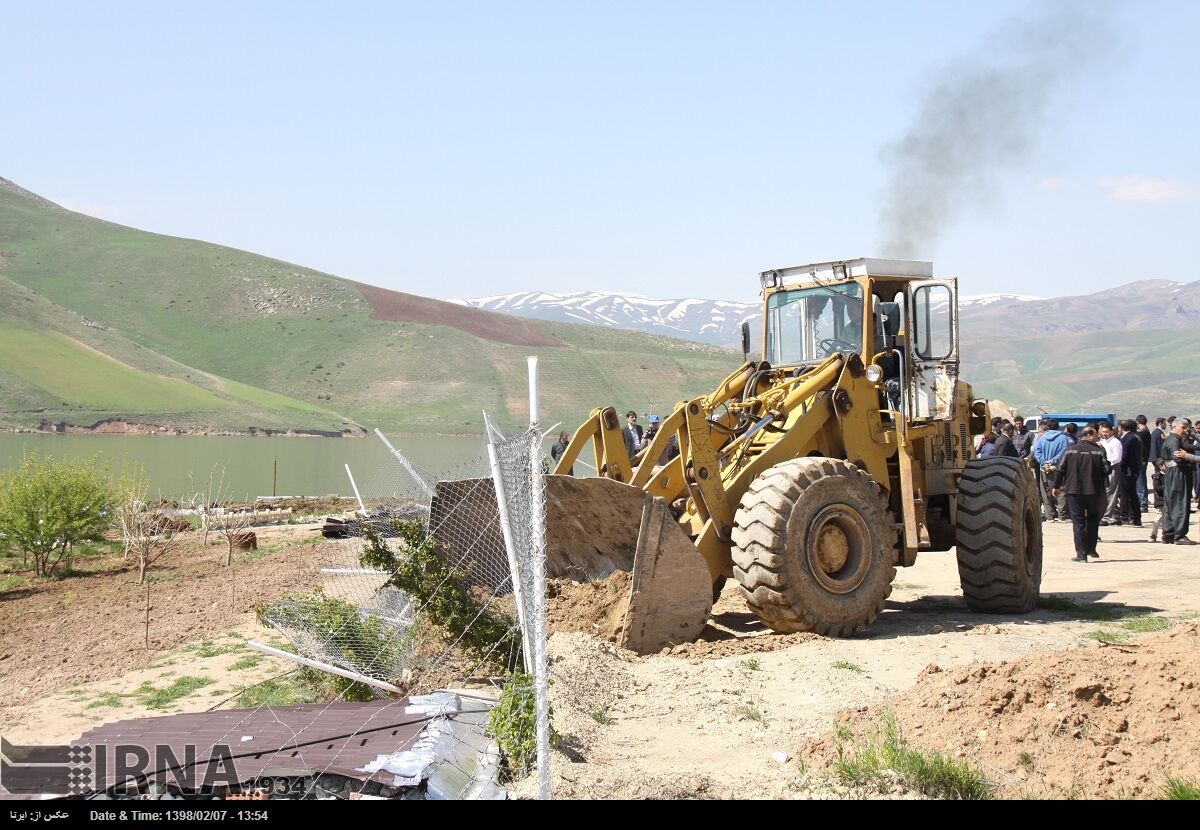 بیش ‌از ۱۵ هزار مترمربع از اراضی جنگلی نوشهر رفع تصرف شد
