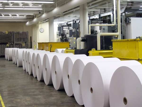 اکثر کاغذسازی ها زیرپله ای هستند/ مازندران تولیدکننده کاغذ تحریر